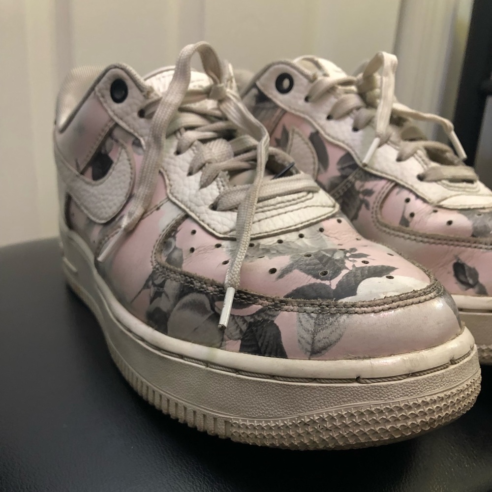 Nike